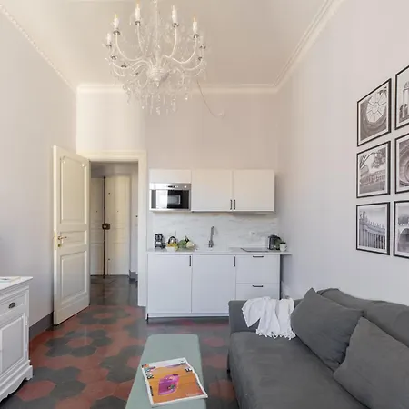 Iflat Cozy Vatican Hideaway *