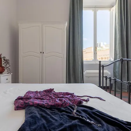 Iflat Cozy Vatican Hideaway *